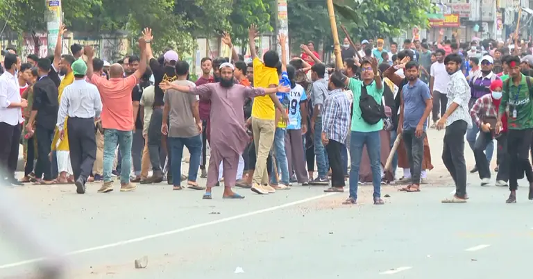 জুলাই গণঅভ্যুত্থান: আন্দোলনে রণক্ষেত্রে পরিণত হয় উত্তরা